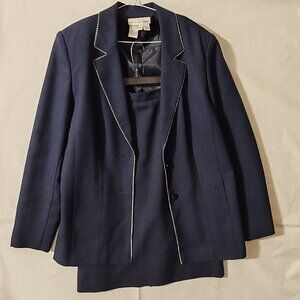 Conrad C Women's Navy Blue Full Suit Size 12